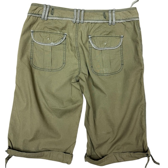 Free People Olive Green Y2K Low Rise Cargo Bermuda Shorts Size 10 - Picture 6 of 15